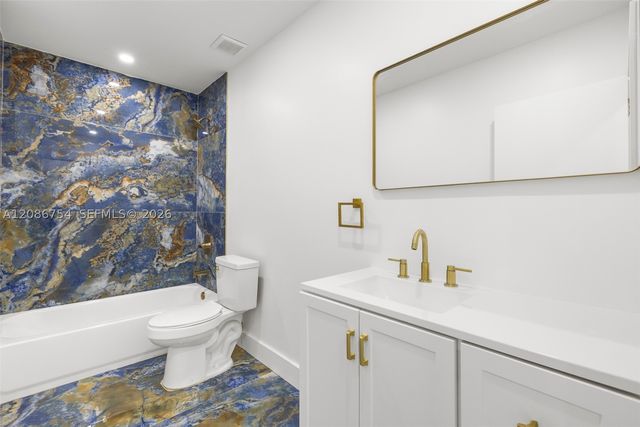 8253 W 14th Ct, Hialeah, FL 33014