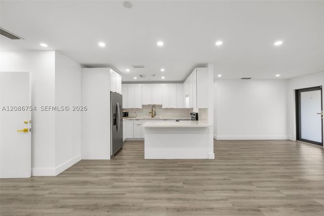 8253 W 14th Ct, Hialeah, FL 33014