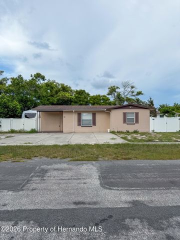 478 Stillwater Avenue, Spring Hill, FL 34606
