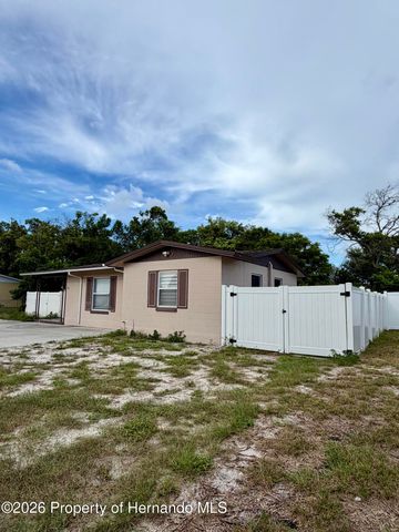 478 Stillwater Avenue, Spring Hill, FL 34606