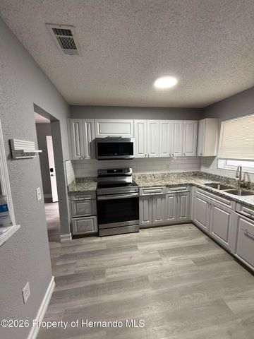 478 Stillwater Avenue, Spring Hill, FL 34606