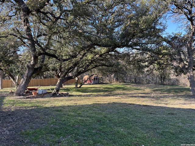 1240 Cibolo Trl, Universal City, TX 78148