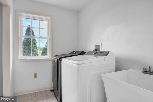 116 WESTGATE DRIVE, Mount Holly Springs, PA 17065
