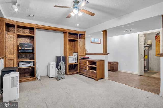116 WESTGATE DRIVE, Mount Holly Springs, PA 17065
