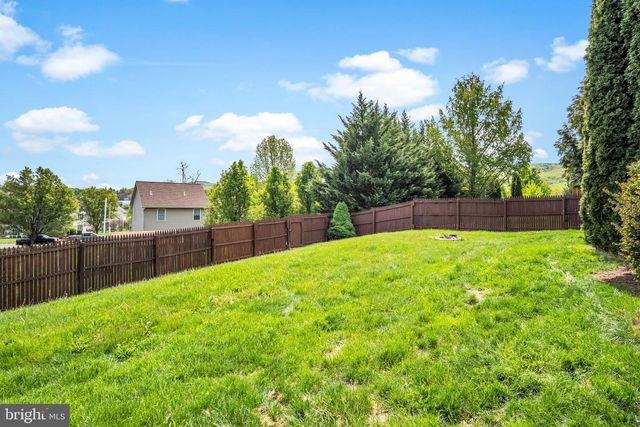 116 WESTGATE DRIVE, Mount Holly Springs, PA 17065