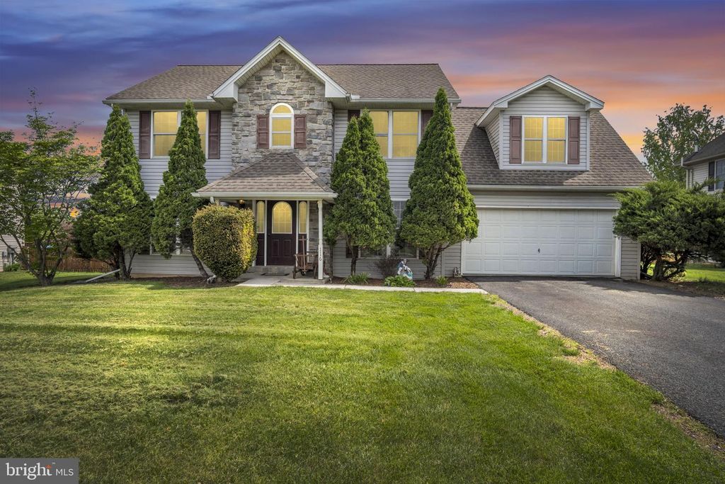 116 WESTGATE DRIVE, Mount Holly Springs, PA 17065