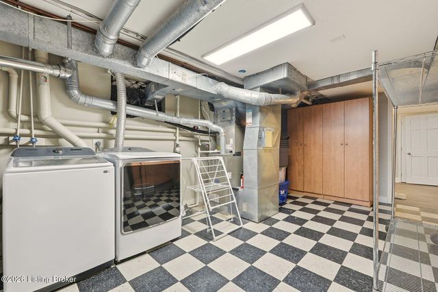 4205 Rudy Ln, Louisville, KY 40207