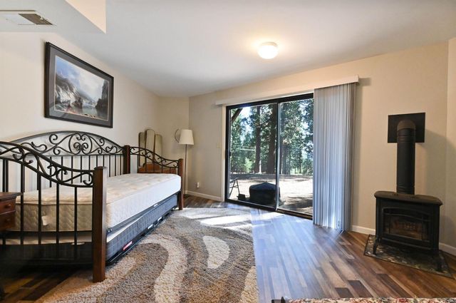 20175 Pine Dr, Pioneer, CA 95666