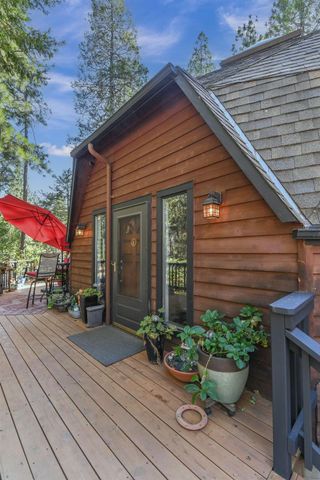 20175 Pine Dr, Pioneer, CA 95666