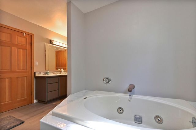 20175 Pine Dr, Pioneer, CA 95666