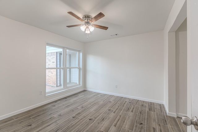 5819 Sunnygate Drive, Spring, TX 77373