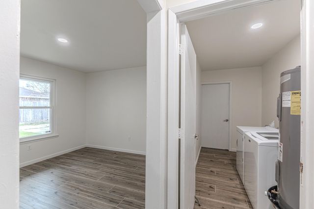 5819 Sunnygate Drive, Spring, TX 77373