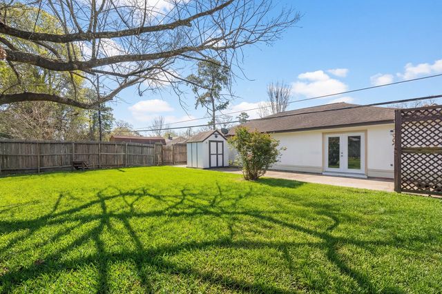 5819 Sunnygate Drive, Spring, TX 77373