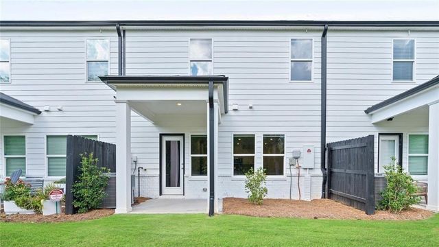 1629 Flint River Place SE, Smyrna, GA 30126
