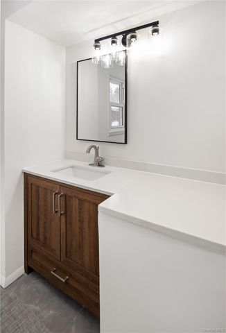 139 N Ohioville Road, New Paltz, NY 12561