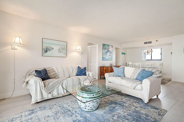 100 Ocean Trail Way 1003, Jupiter, FL 33477