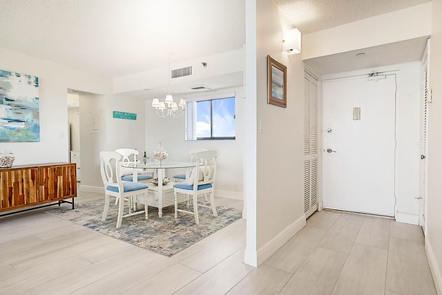 100 Ocean Trail Way 1003, Jupiter, FL 33477