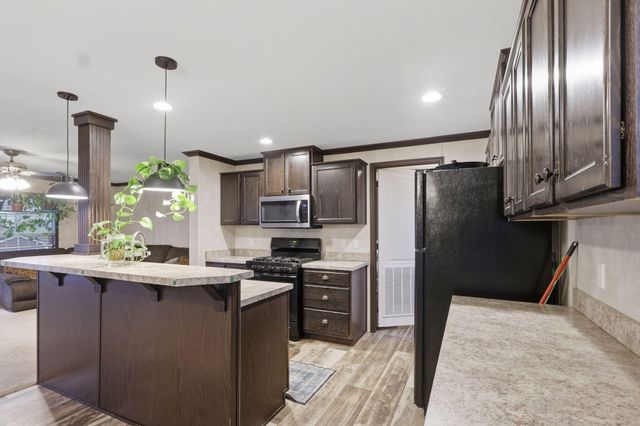 1815 Veronica Street SE 196, Lowell, MI 49331