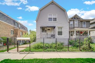 4125 W School Street, Chicago, IL 60641