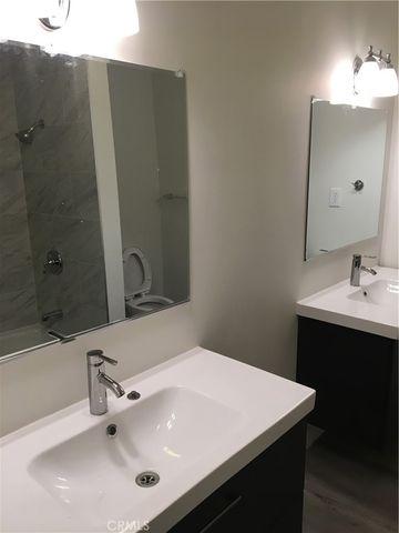 325 N Howard 1, Glendale, CA 91206