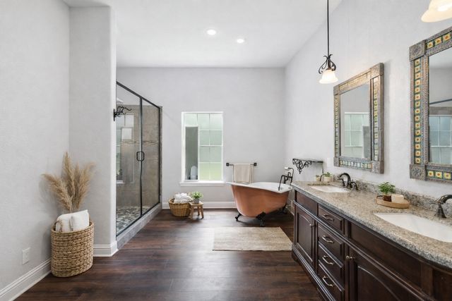 2122 County Road 119, Kaufman, TX 75142