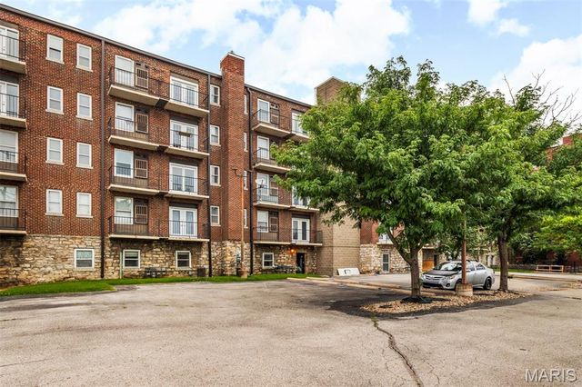 5630 Pershing Avenue 45, St Louis, MO 63112