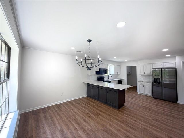 110 DEER CREEK E Drive, Pineville, LA 71360