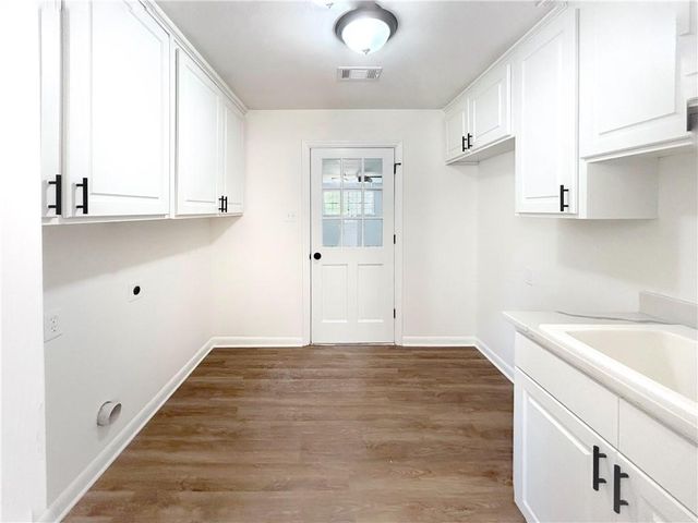 110 DEER CREEK E Drive, Pineville, LA 71360