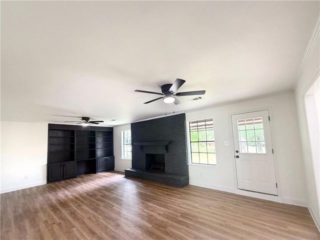 110 DEER CREEK E Drive, Pineville, LA 71360