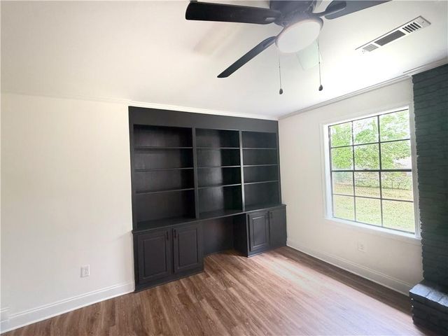 110 DEER CREEK E Drive, Pineville, LA 71360