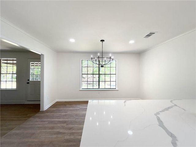 110 DEER CREEK E Drive, Pineville, LA 71360