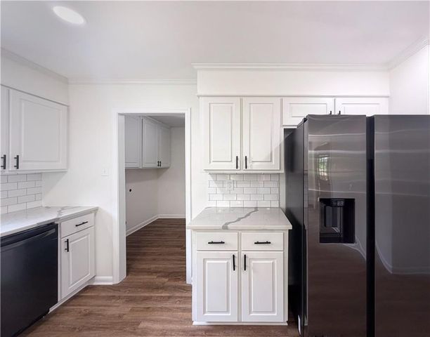 110 DEER CREEK E Drive, Pineville, LA 71360