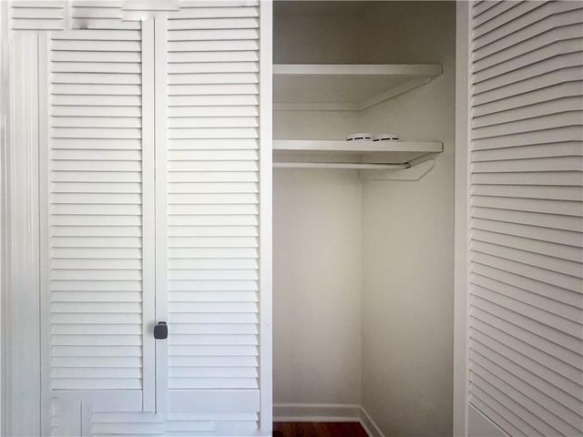 110 DEER CREEK E Drive, Pineville, LA 71360