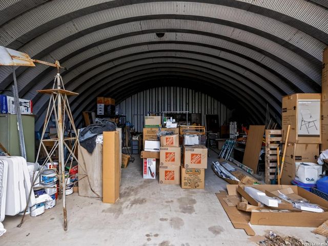 15637 KILOWATT RD, Elmendorf, TX 78112