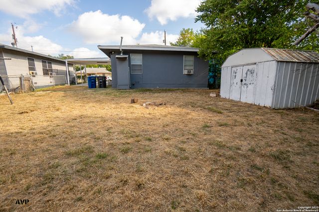 110 JAY WILLIAMS ST, San Antonio, TX 78237