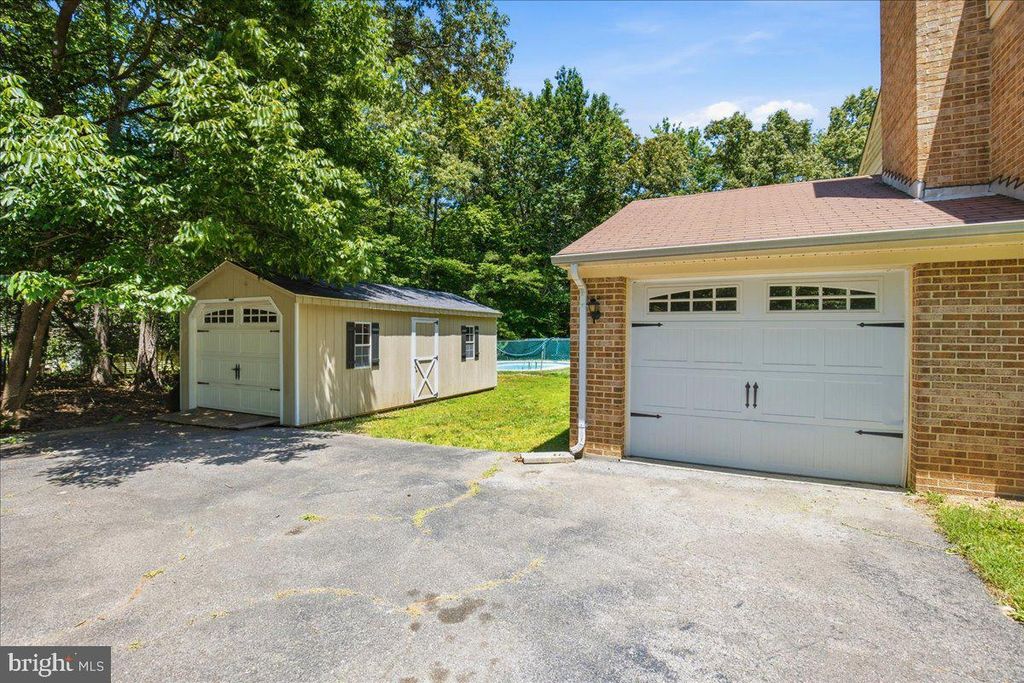 Image 18 of property listing at 6350 BRYANTOWN DR, Bryantown, MD 20617