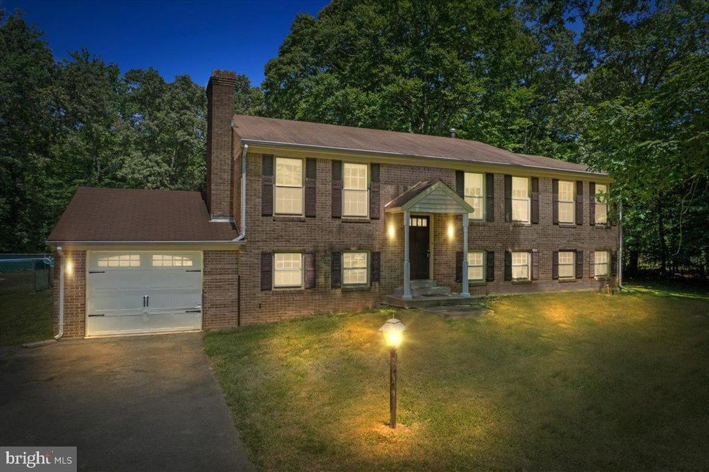 Image 6 of property listing at 6350 BRYANTOWN DR, Bryantown, MD 20617