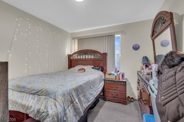 603 Green Hollow Dr 603, Woodbridge Twp., NJ 08830