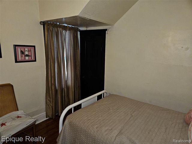 2971 Beals Street, Detroit, MI 48214