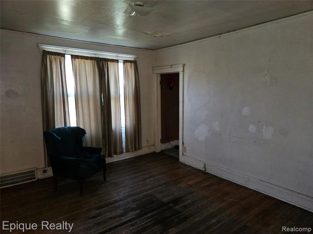 2971 Beals Street, Detroit, MI 48214