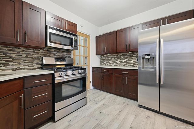 83-33 Austin Street 2C, Kew Gardens, NY 11415