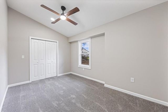 705 Yoeke Street, Tonganoxie, KS 66086