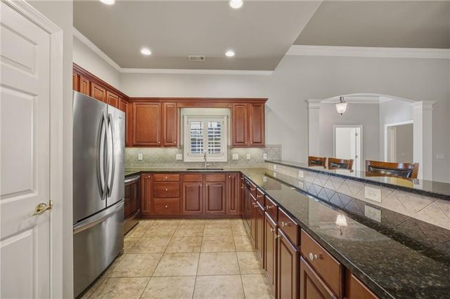 530 Mount Park Drive 10, Powder Springs, GA 30127