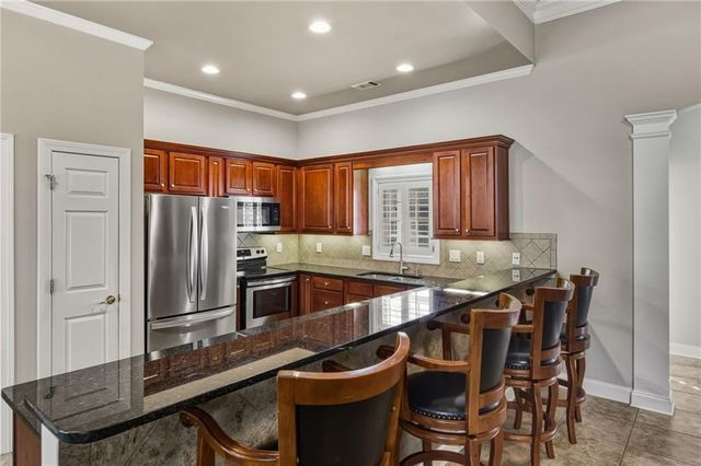 530 Mount Park Drive 10, Powder Springs, GA 30127