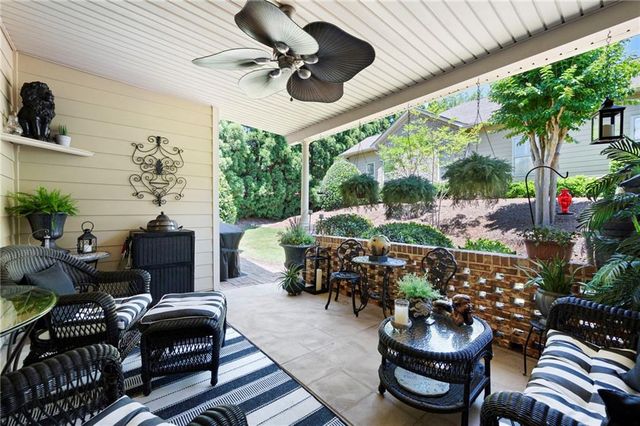 530 Mount Park Drive 10, Powder Springs, GA 30127