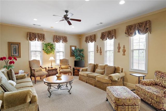 530 Mount Park Drive 10, Powder Springs, GA 30127