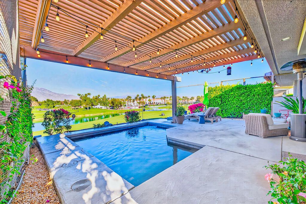 10 Colonial Drive, Rancho Mirage, CA 92270