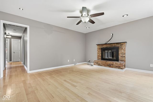 8413 E 82nd Street, Indianapolis, IN 46256