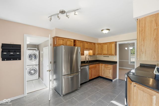 8413 E 82nd Street, Indianapolis, IN 46256