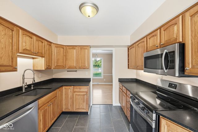 8413 E 82nd Street, Indianapolis, IN 46256